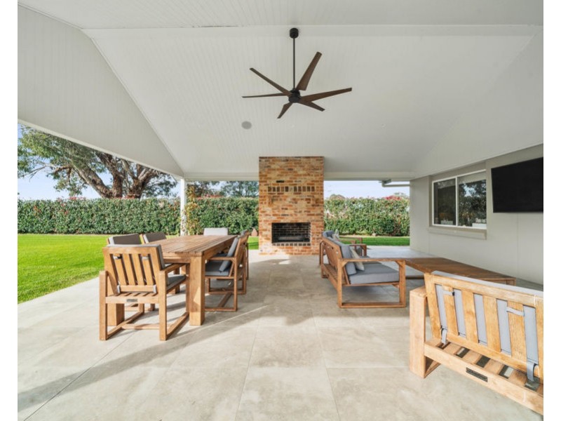 18 DUNNS ROAD, Eunanoreenya NSW 2650