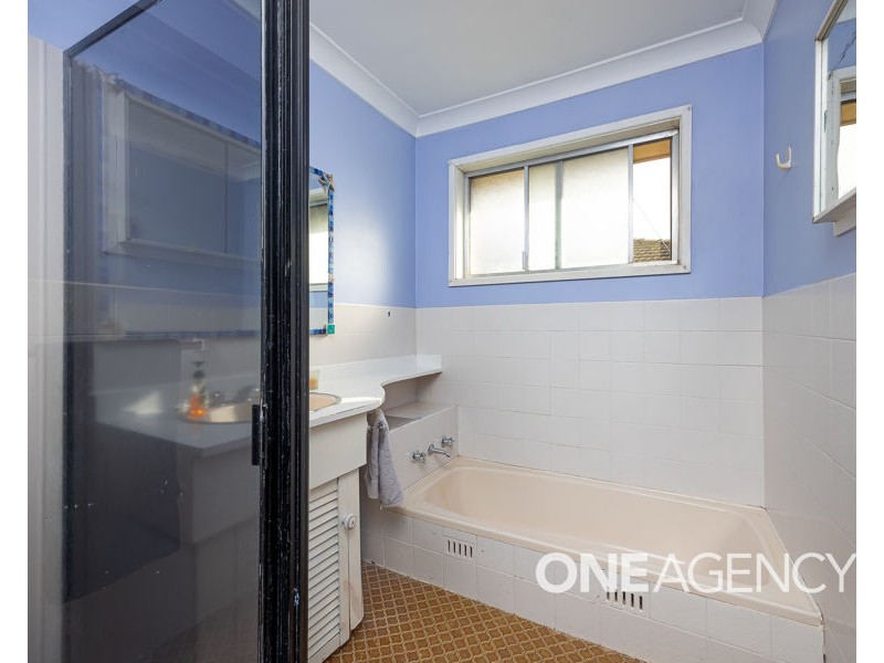 66 NIXON CRESCENT, Tolland NSW 2650