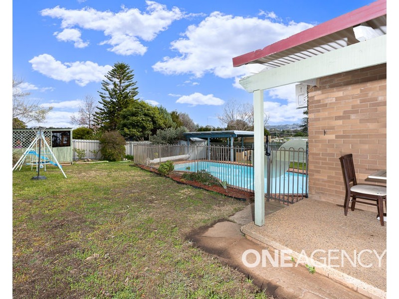 66 NIXON CRESCENT, Tolland NSW 2650