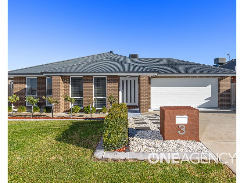 3 ST PAULS PLACE, Gobbagombalin NSW 2650