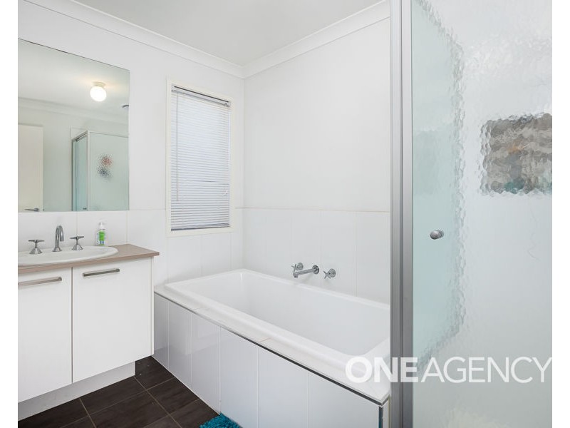 3 ST PAULS PLACE, Gobbagombalin NSW 2650