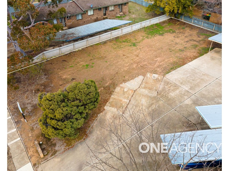 12 SHERWOOD AVENUE, Kooringal NSW 2650