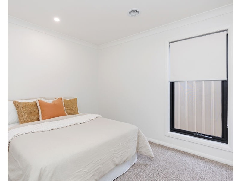 31 PRESTON CRESCENT, Lloyd NSW 2650