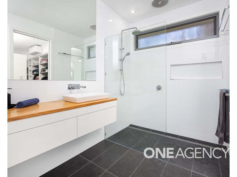 9 SPENCER PLACE, Tatton NSW 2650