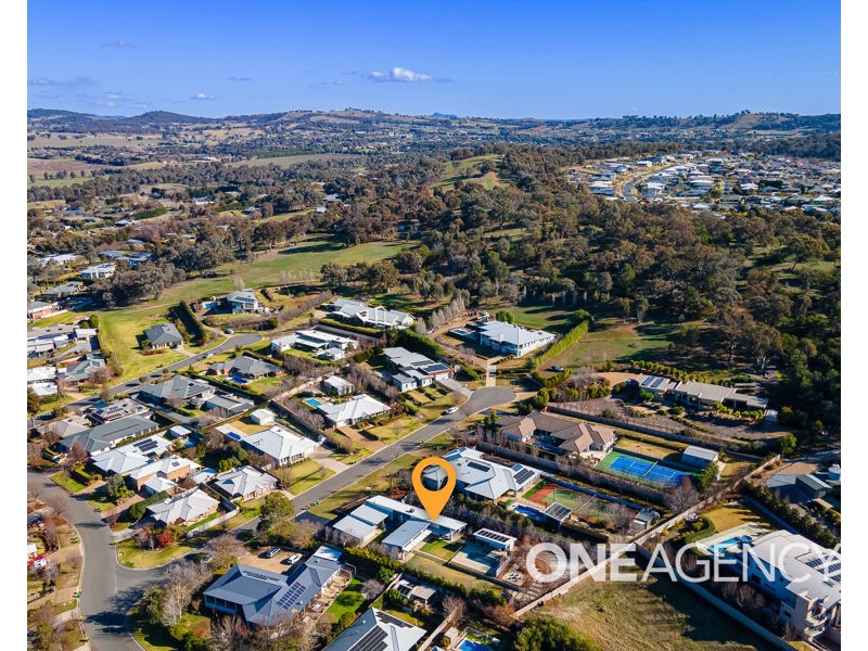 9 SPENCER PLACE, Tatton NSW 2650