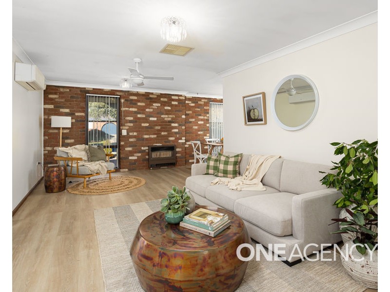 21 FRASER STREET, Mount Austin NSW 2650