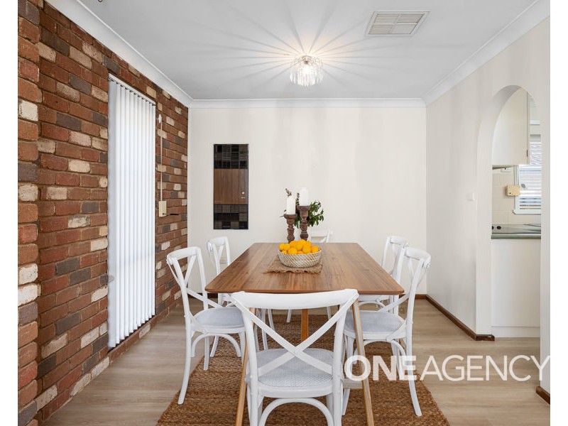 21 FRASER STREET, Mount Austin NSW 2650