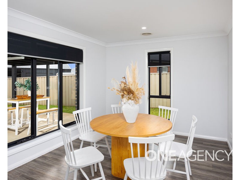 70 BARMEDMAN AVENUE, Gobbagombalin NSW 2650
