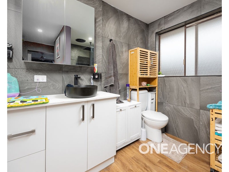 1 MALAYA DRIVE, Tolland NSW 2650