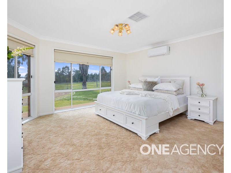 62 GREGADOO ROAD, Lake Albert NSW 2650