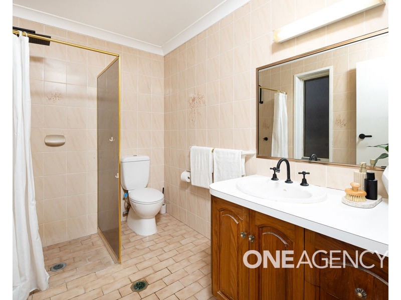 62 GREGADOO ROAD, Lake Albert NSW 2650