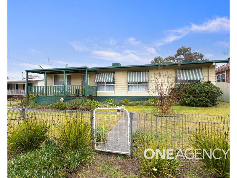 23 SYDNEY STREET, Tarcutta NSW 2652