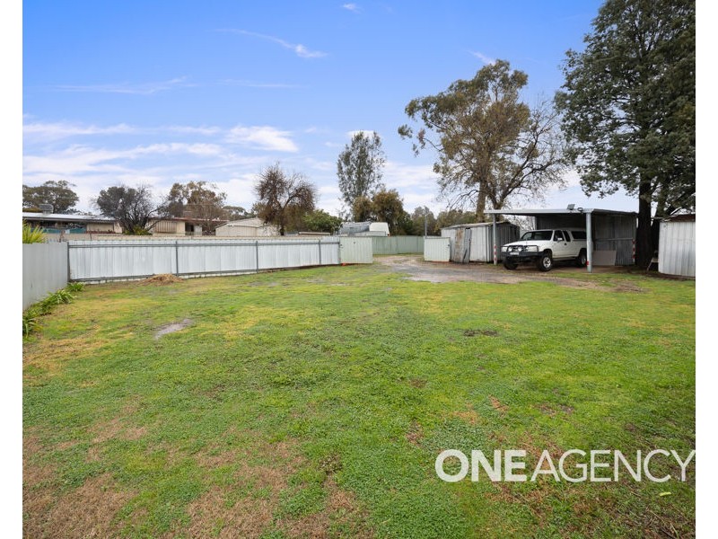 23 SYDNEY STREET, Tarcutta NSW 2652