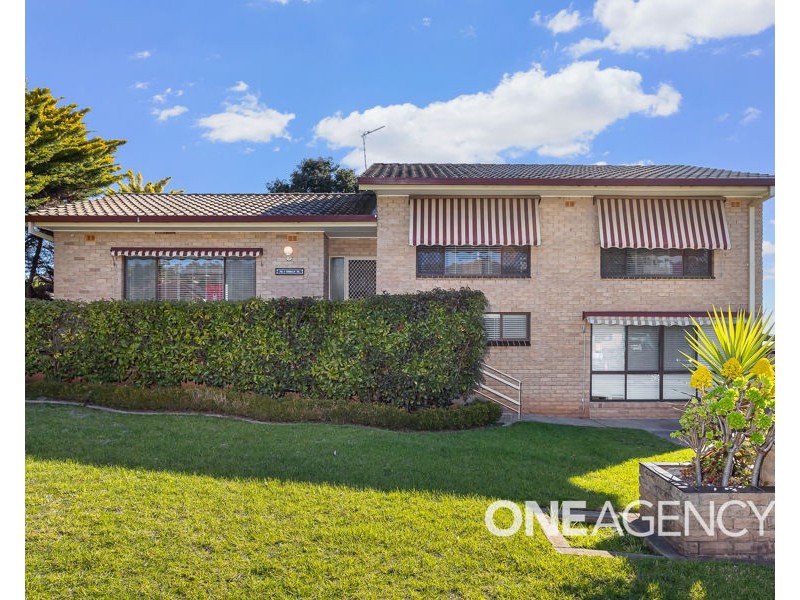 1 COOGAN STREET, Mount Austin NSW 2650