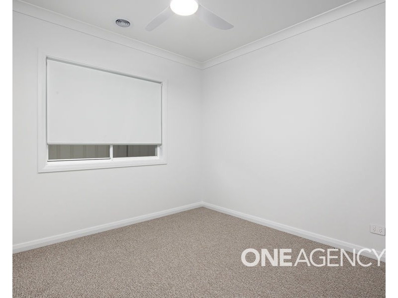 22 BENNELONG CRESCENT, Lloyd NSW 2650