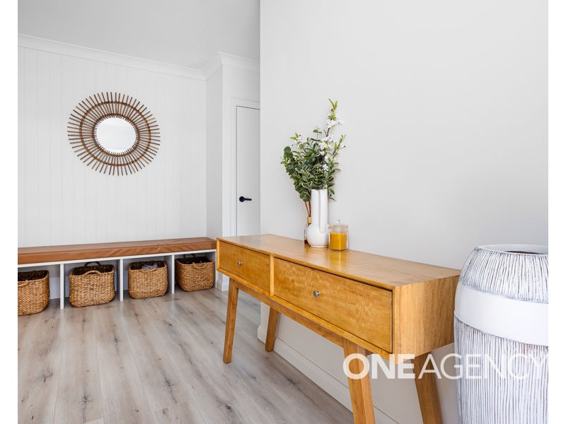 18 AH-KET AVENUE, Lloyd NSW 2650