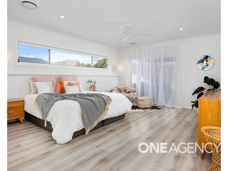 18 AH-KET AVENUE, Lloyd NSW 2650