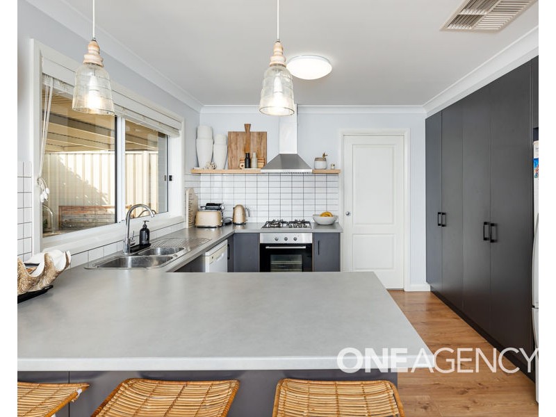 14 COOTAMUNDRA BOULEVARDE, Gobbagombalin NSW 2650