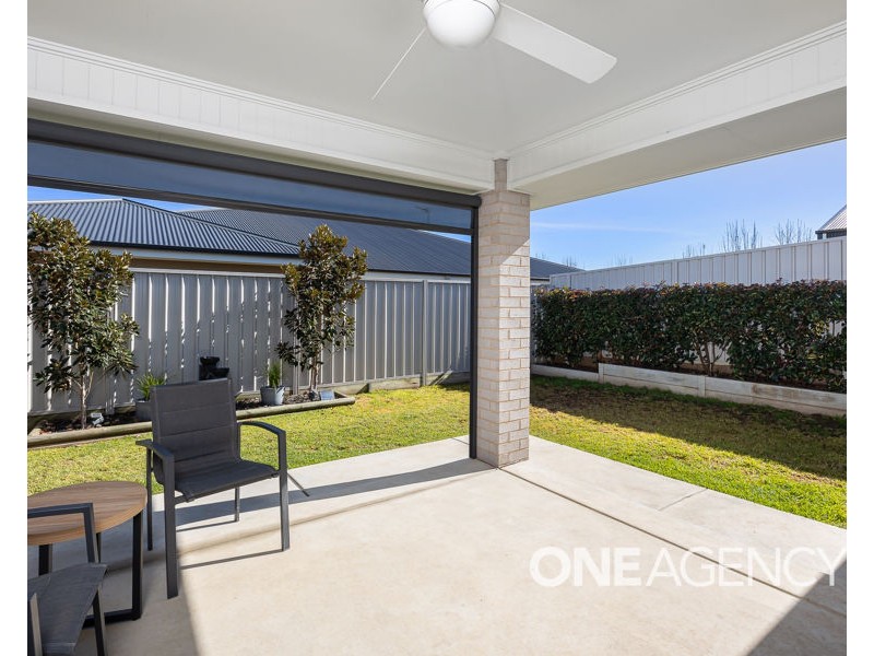 2 WIVEON STREET, Gobbagombalin NSW 2650