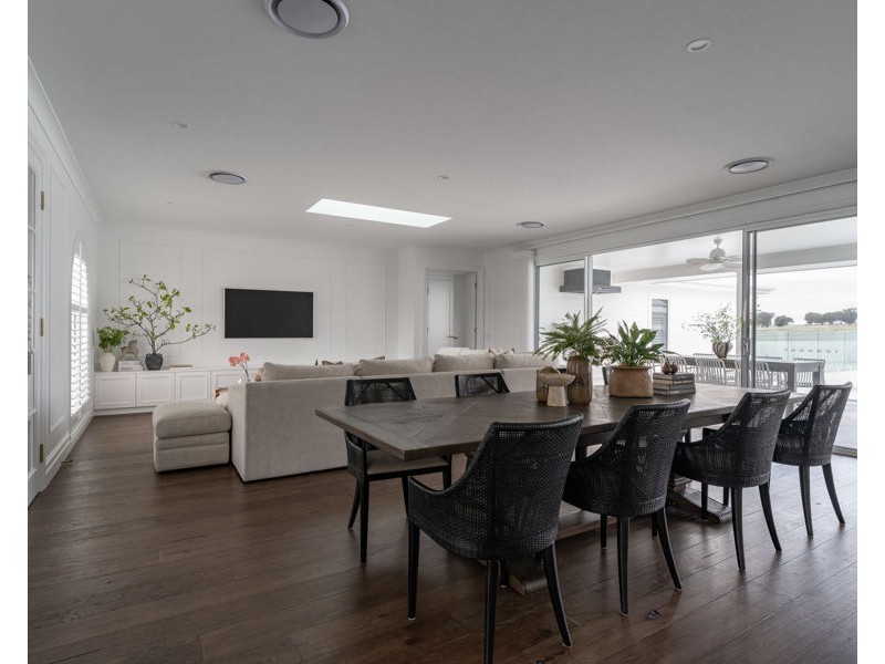 34 SIRIUS WAY, Gumly Gumly NSW 2652