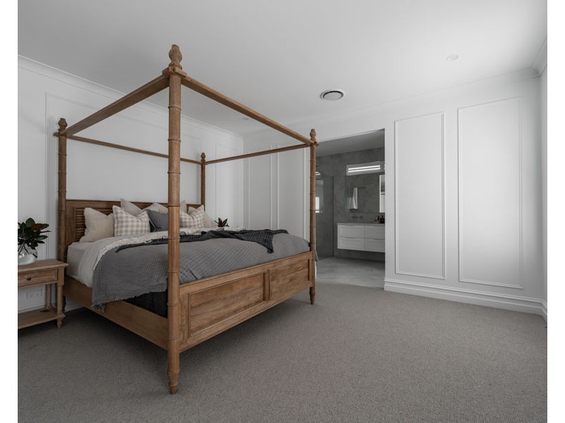 34 SIRIUS WAY, Gumly Gumly NSW 2652