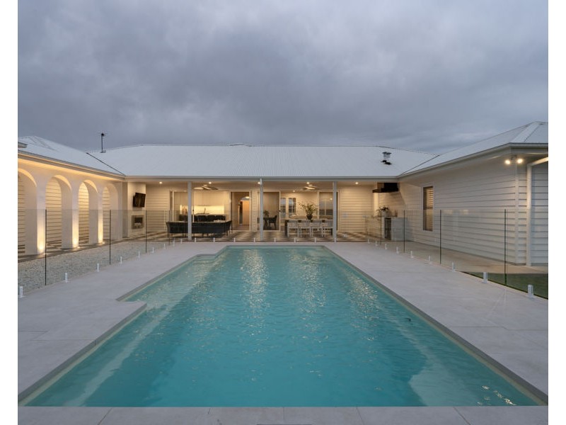 34 SIRIUS WAY, Gumly Gumly NSW 2652