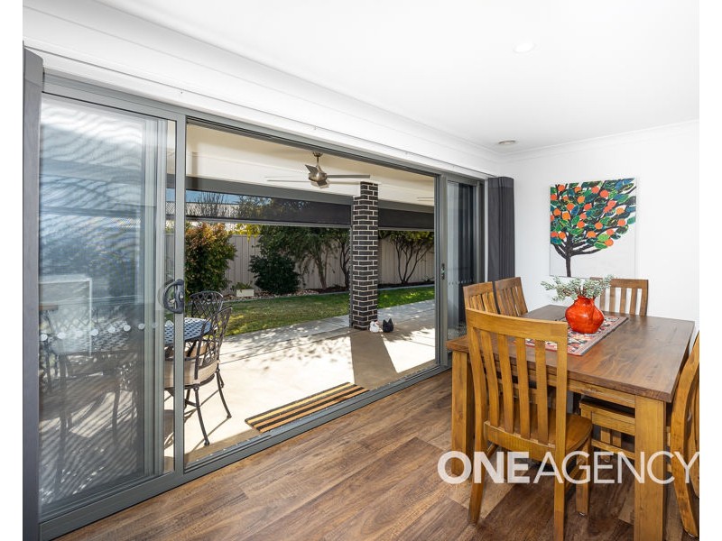 32 DARCY DRIVE, Boorooma NSW 2650