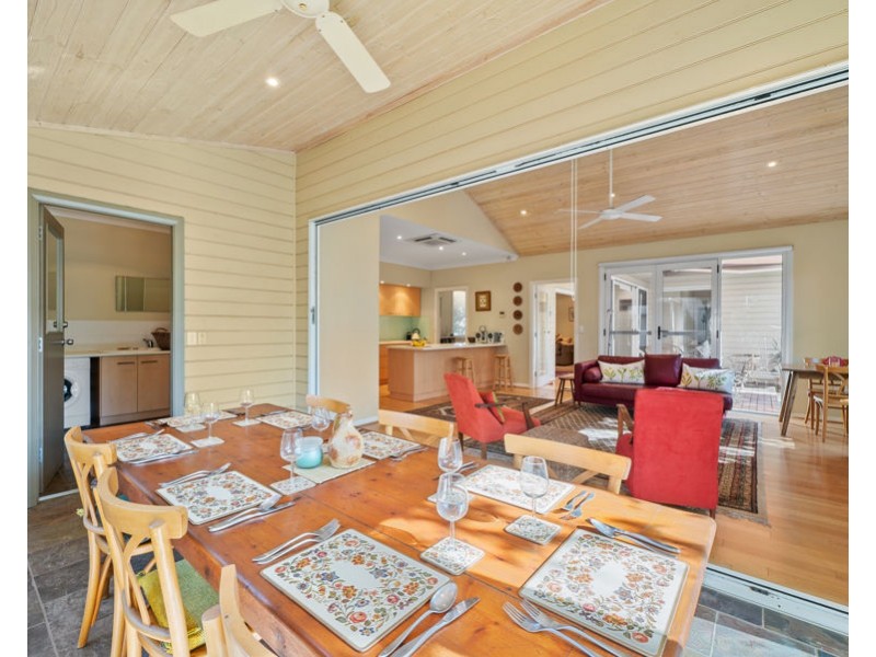 22 FREER STREET, Wagga Wagga NSW 2650