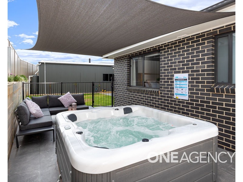120 COPPABELLA DRIVE, Gobbagombalin NSW 2650