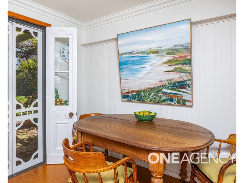 28 DALKEITH AVENUE, Lake Albert NSW 2650