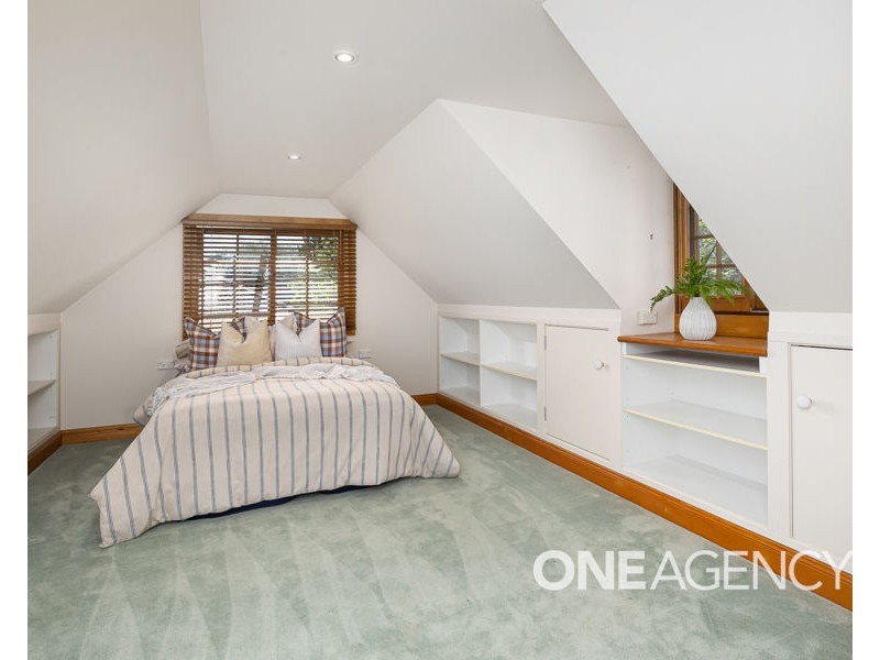 28 DALKEITH AVENUE, Lake Albert NSW 2650
