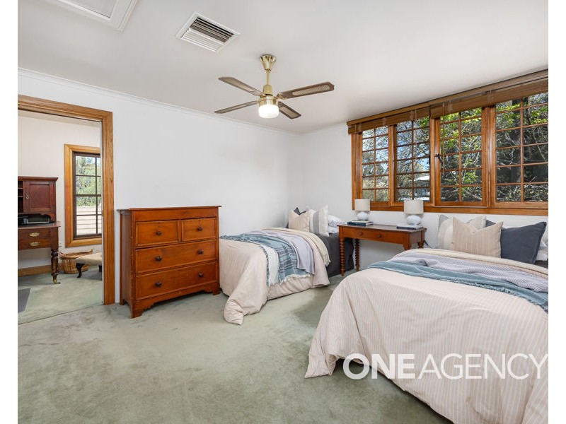 28 DALKEITH AVENUE, Lake Albert NSW 2650