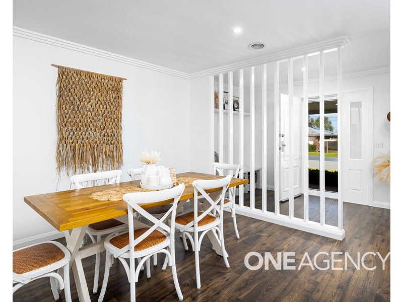 26 YENDA AVENUE, Gobbagombalin NSW 2650