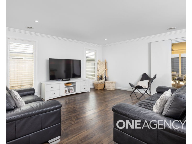 26 YENDA AVENUE, Gobbagombalin NSW 2650