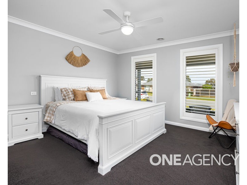 26 YENDA AVENUE, Gobbagombalin NSW 2650