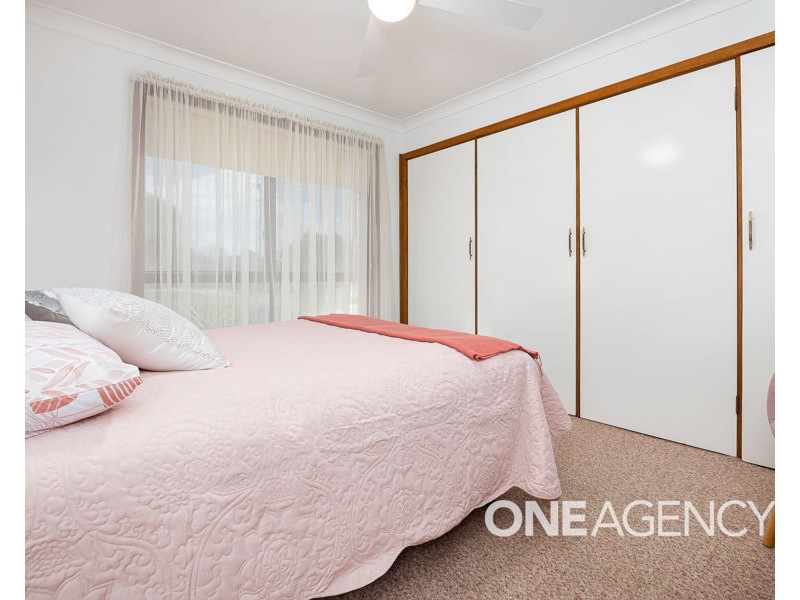 9 MAIN STREET, Lake Albert NSW 2650