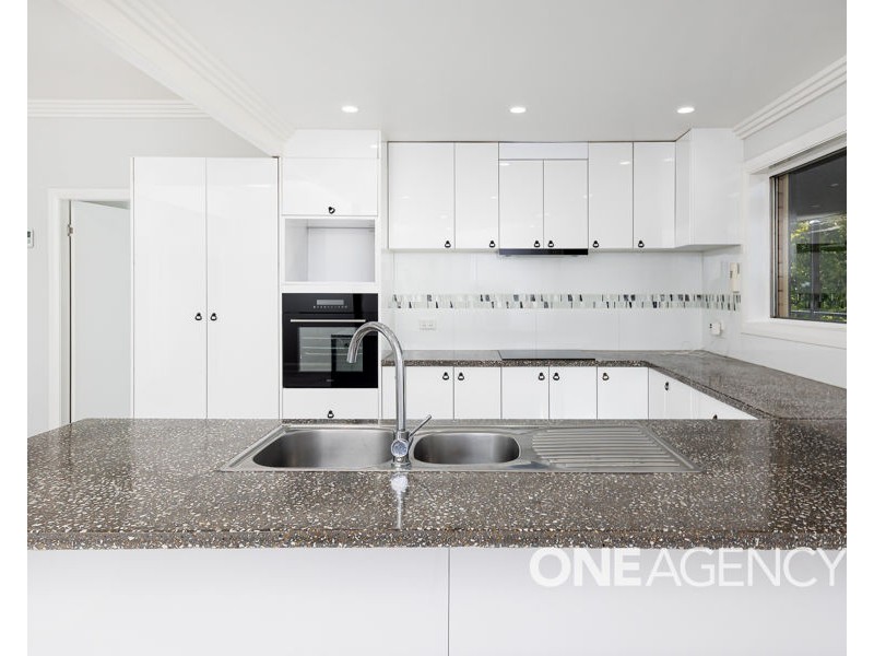 151 MACLEAY STREET, Mount Austin NSW 2650