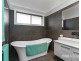 2 CHIPP PLACE, Lloyd NSW 2650