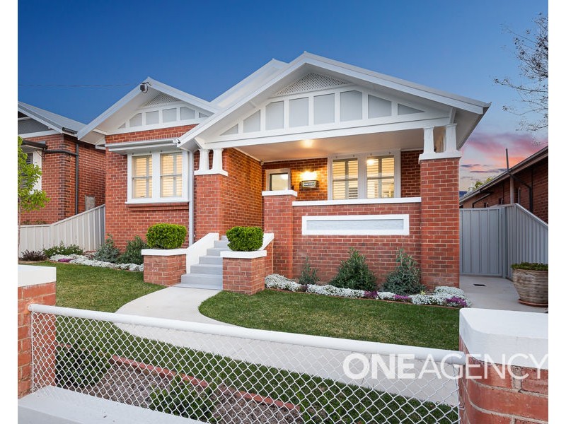 44 GARLAND STREET, Turvey Park NSW 2650