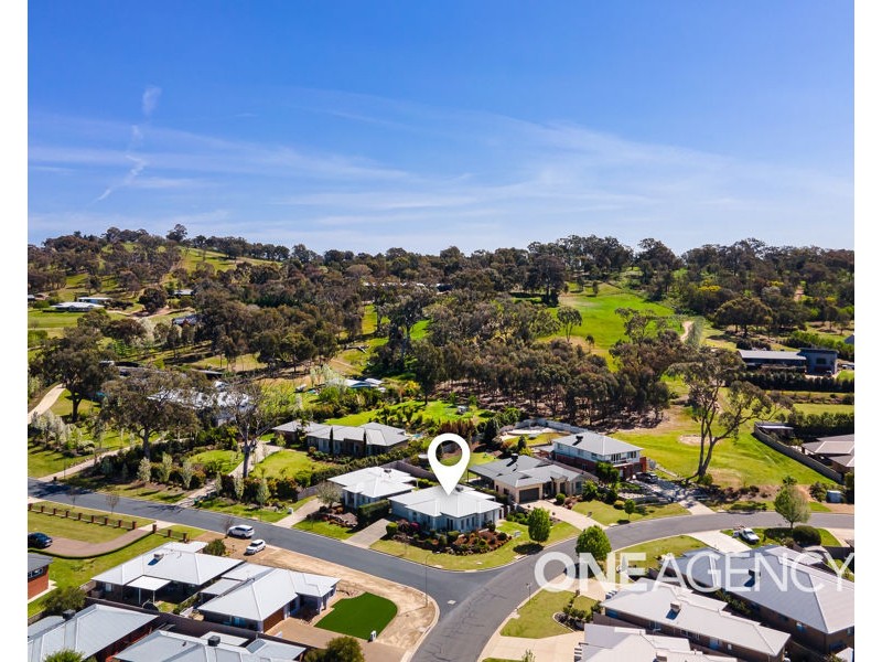 1/51 BRINDABELLA DRIVE, Tatton NSW 2650