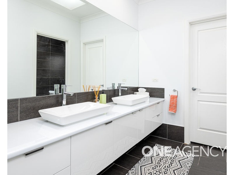 57 BRINDABELLA DRIVE, Tatton NSW 2650