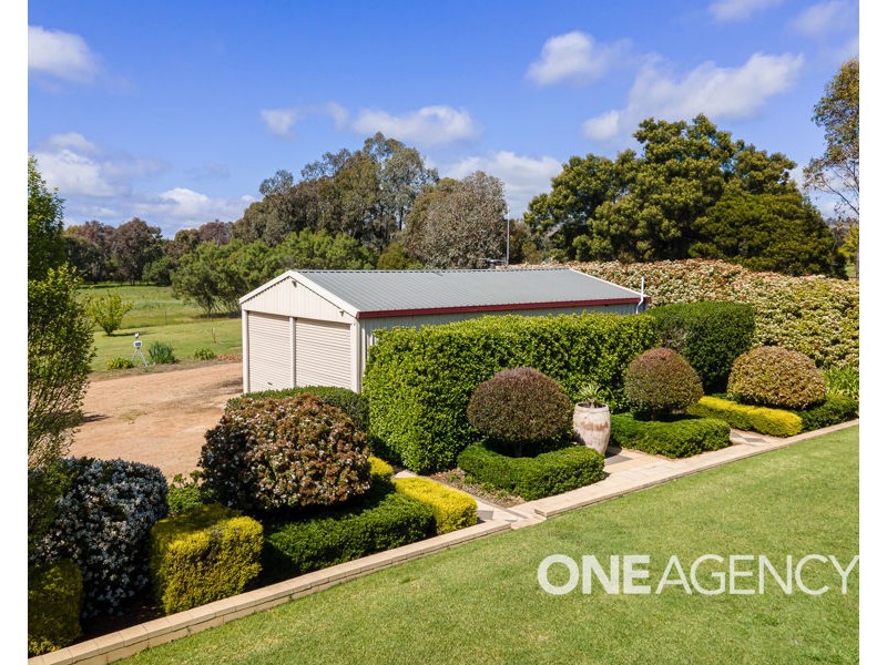 3 PEPPERMINT DRIVE, Springvale NSW 2650