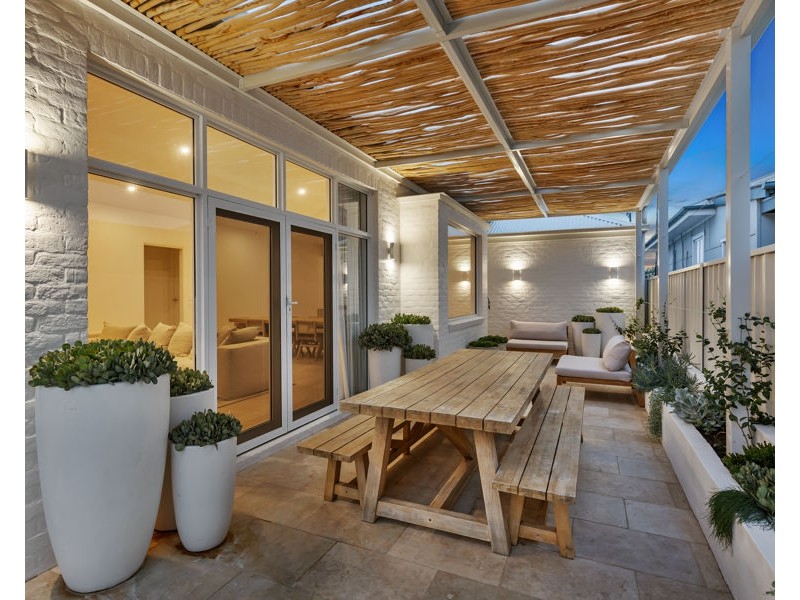 17 EVANS STREET, Wagga Wagga NSW 2650