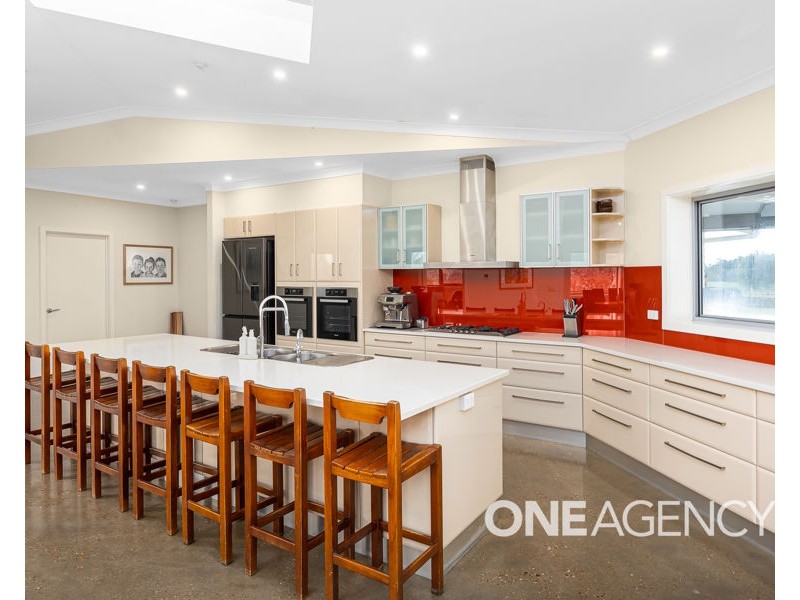 24 SCOTT STREET, Moorong NSW 2650