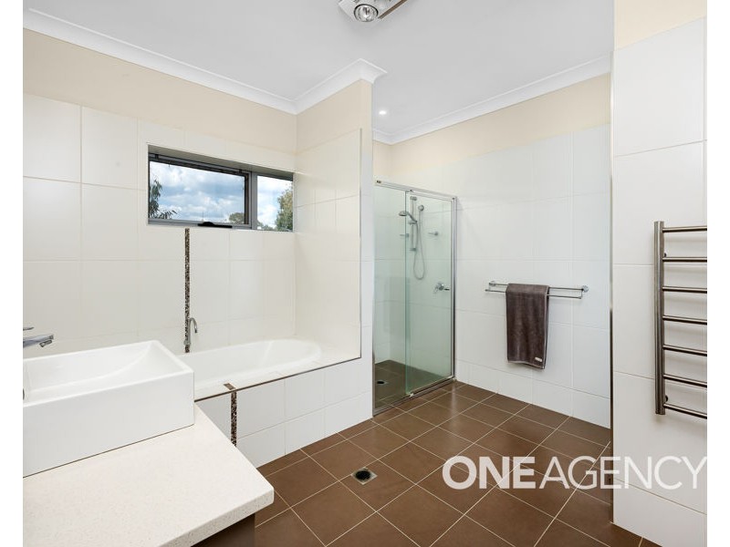 24 SCOTT STREET, Moorong NSW 2650