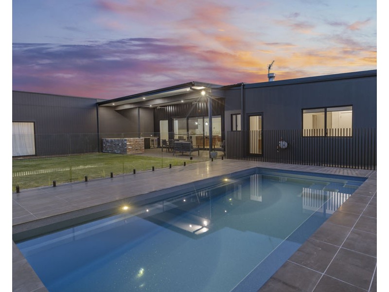 21 SIRIUS WAY, Gumly Gumly NSW 2652