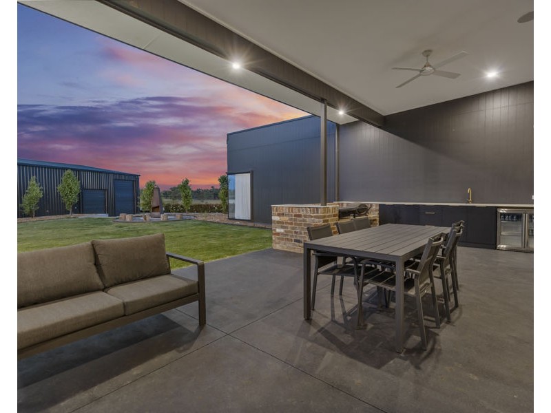 21 SIRIUS WAY, Gumly Gumly NSW 2652