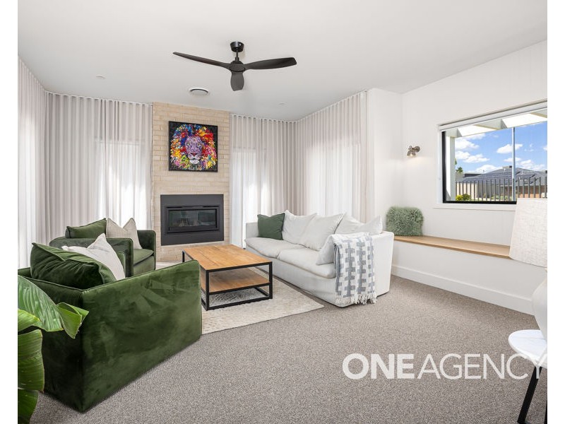 11 JUMBUCK DRIVE, Gobbagombalin NSW 2650