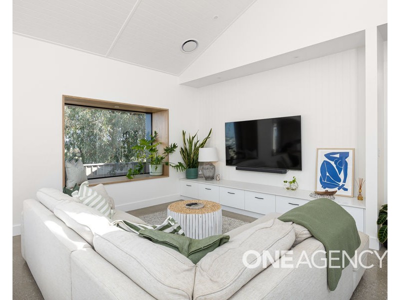11 JUMBUCK DRIVE, Gobbagombalin NSW 2650