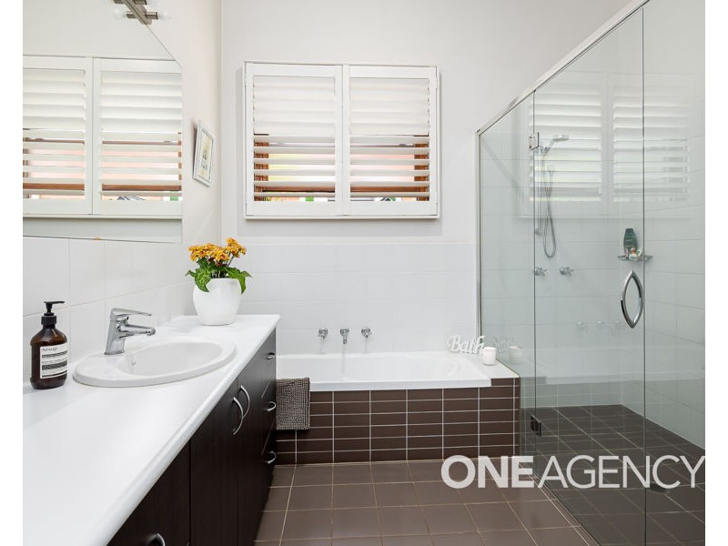 116 DOCKER STREET, Wagga Wagga NSW 2650